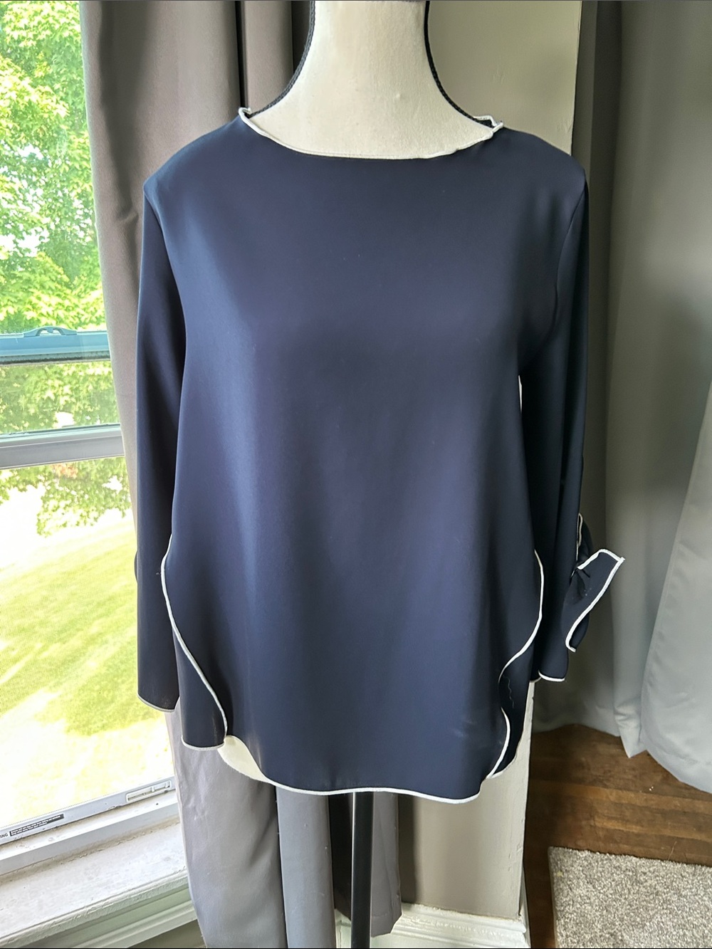 Zara Navy Blouse with White Contrast Trim